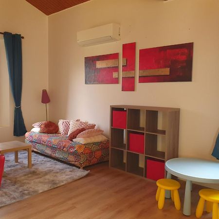Maison Avec Piscine Location De Vacances Ferme Pedagogique Du Dolmen Le Pouget ภายนอก รูปภาพ